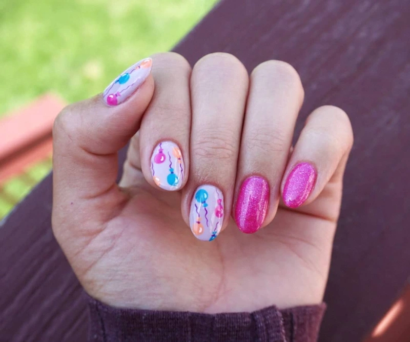 Up Balloon Nails