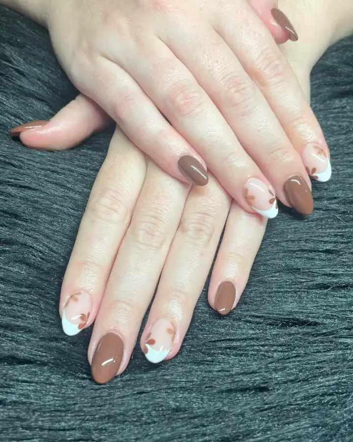 Emerald Jewel Tone on Short Almond Nails